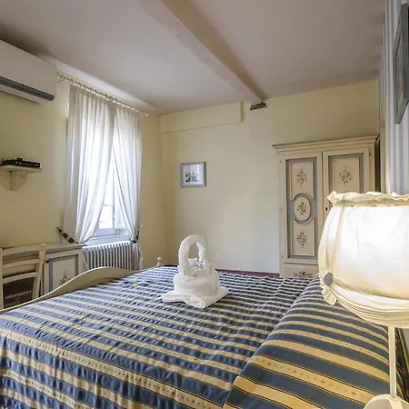 Anfiteatro B&B 2*